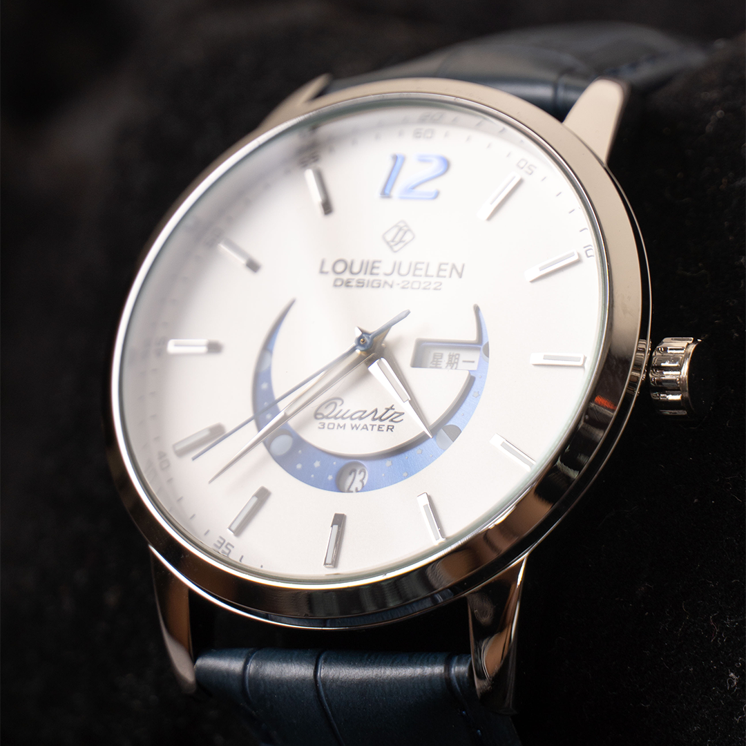 Elegante Uhr mit Mondphase