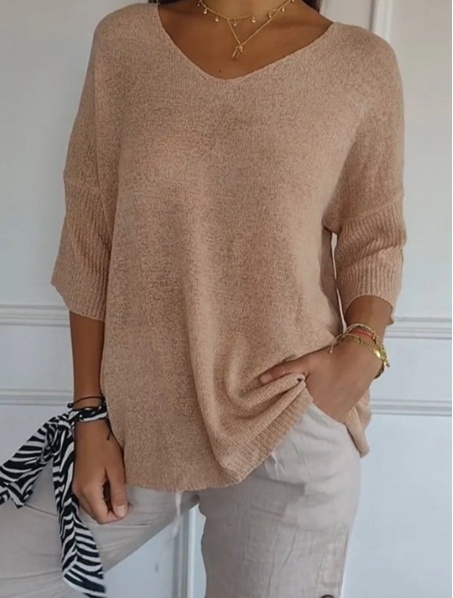 Hannah™ | Einfarbige Strickdamenbluse mit 3/4-Ärmeln und V-Ausschnitt.