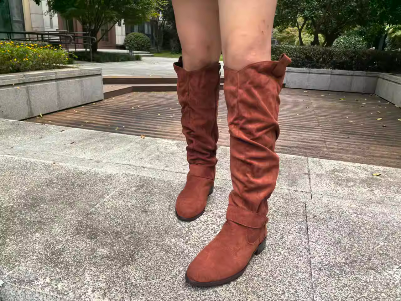 Elandra™ - Elegante Kniehohe Stiefel